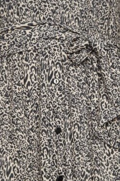 YOURS Curve Beige Brown Animal Print Spilt Hem Midaxi Shirt Dress 9 YOURS Curve Beige Brown Animal Print Spilt Hem Midaxi Shirt Dress -JOICY Clothing Shop 00625122 efea 43 302077 Z