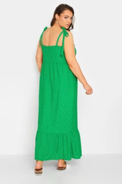 YOURS Curve Green Broderie Anglaise Maxi Dress -JOICY Clothing Shop 01ce9ab0 c628 4b 137557 C