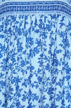 LIMITED COLLECTION Curve Blue Floral Border Print Maxi Dress 9 LIMITED COLLECTION Curve Blue Floral Border Print Maxi Dress -JOICY Clothing Shop 0279048f 2dcf 44 215799 Z