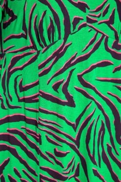 YOURS LONDON Curve Green Zebra Print Keyhole Dress -JOICY Clothing Shop 0e7a9670 ad0c 41 161590 Z