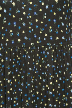 YOURS Curve Black Ditsy Floral Smock Dress -JOICY Clothing Shop 10fd9c09 f4d0 4a 302231 Z