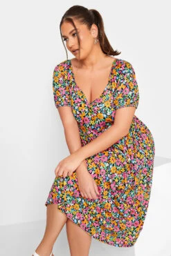 LIMITED COLLECTION Curve Yellow Floral Midaxi Dress 8 LIMITED COLLECTION Curve Yellow Floral Midaxi Dress -JOICY Clothing Shop 1cb77dac 0dc2 46 215829 D