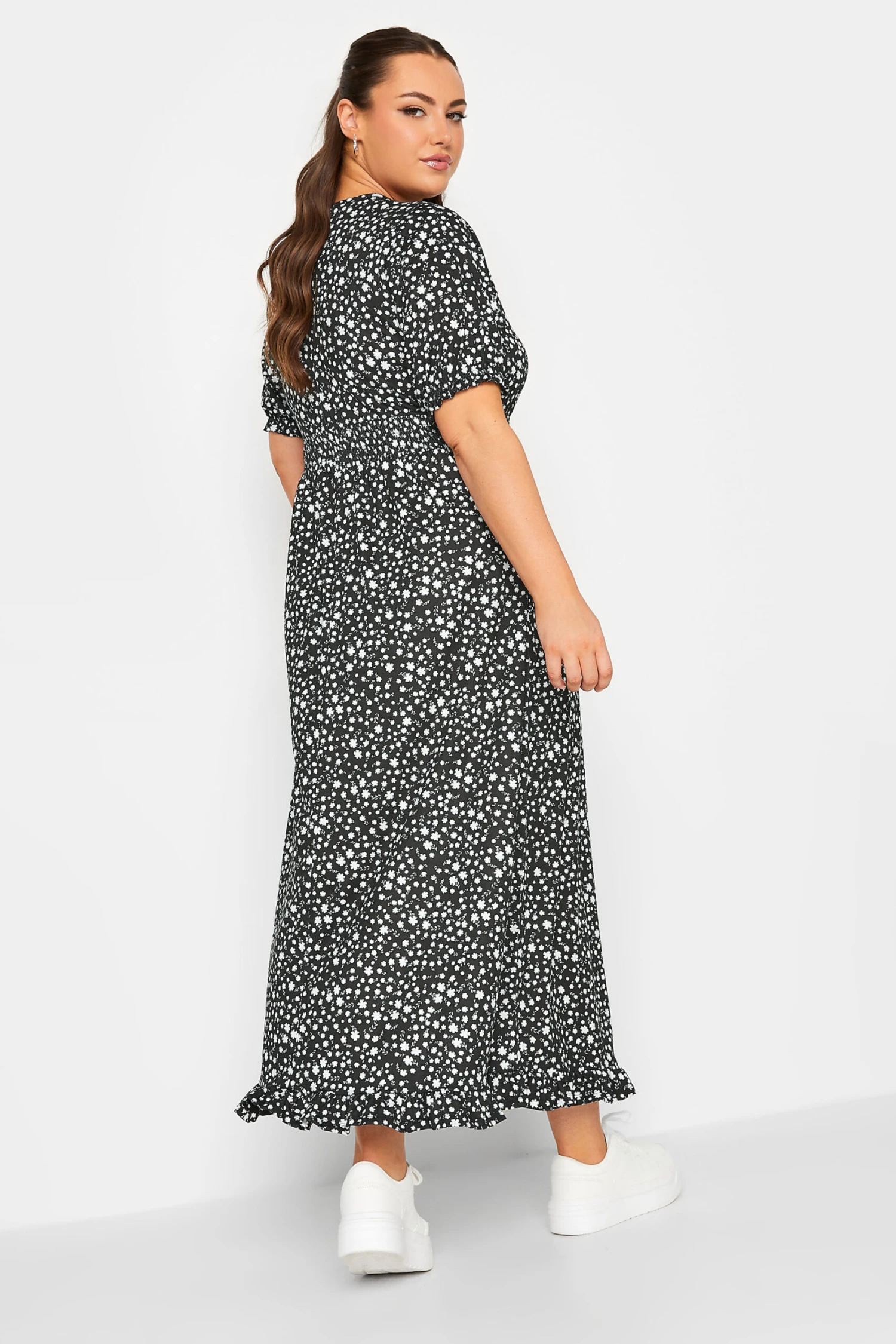 LIMITED COLLECTION Curve Black Floral Print Maxi Dress 2 LIMITED COLLECTION Curve Black Floral Print Maxi Dress - Image 2