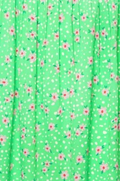 LIMITED COLLECTION Curve Green Floral Print Sweetheart Dress -JOICY Clothing Shop 22904495 aea4 4a 215678 Z