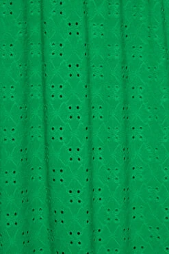 YOURS Curve Green Broderie Anglaise Maxi Dress -JOICY Clothing Shop 2522a6b1 32d2 47 137557 Z