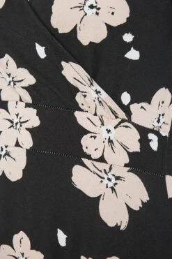 YOURS Curve Black Floral Print V-Neck Midaxi Dress -JOICY Clothing Shop 2bf2590a b8e1 4b 302228 Z