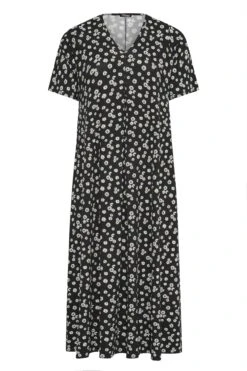 LIMITED COLLECTION Curve Black Daisy Pleat Front Maxi Dress -JOICY Clothing Shop 339fad8f 8df2 48 214475 X