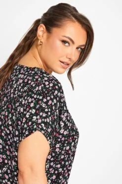 YOURS Curve Black Ditsy Print Shift Dress -JOICY Clothing Shop 3c027e42 8c41 49 137526 D