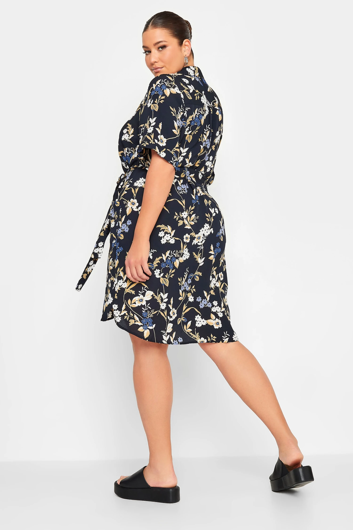 YOURS Curve Black Floral Shirt Dress 2 YOURS Curve Black Floral Shirt Dress - Image 2