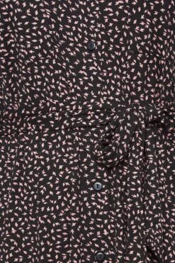 YOURS Curve Black Leaf Print Spilt Hem Midaxi Shirt Dress -JOICY Clothing Shop 47bdd4ce 91b6 4b 137433 Z