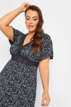 YOURS Curve Navy Blue Leaf Print Lace Detail Dress -JOICY Clothing Shop 4db6407c 294c 40 302046 D