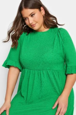 YOURS Curve Green Textured Smock Midi Dress 10 YOURS Curve Green Textured Smock Midi Dress -JOICY Clothing Shop 4e38a9c7 b52d 45 137507 E
