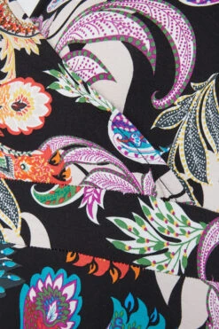 YOURS Curve Black Paisley Print V-Neck Midaxi Dress 9 YOURS Curve Black Paisley Print V-Neck Midaxi Dress -JOICY Clothing Shop 4fd6bc3d 3373 4a 302224 Z