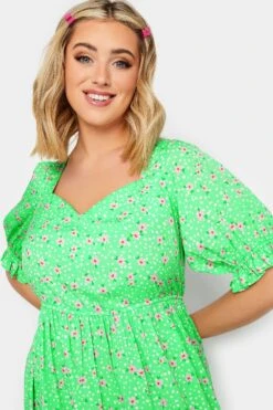 LIMITED COLLECTION Curve Green Floral Print Sweetheart Dress -JOICY Clothing Shop 55878b04 4cb2 4f 215678 C