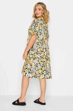 YOURS PETITE Curve Yellow Floral Print Smock Dress -JOICY Clothing Shop 6a725670 be9e 41 174426 D