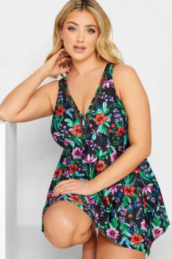 YOURS Curve Black Floral Print Tummy Control Swim Dress 8 YOURS Curve Black Floral Print Tummy Control Swim Dress -JOICY Clothing Shop 7a0d470e 539e 40 150267 D