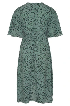 YOURS LONDON Curve Green Dalmatian Print Midi Wrap Dress 11 YOURS LONDON Curve Green Dalmatian Print Midi Wrap Dress -JOICY Clothing Shop 7ff35771 b061 41 157867 BK