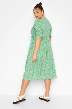 LIMITED COLLECTION Curve Green Ditsy Wrap Dress -JOICY Clothing Shop 8df13b0b b7b5 4d 214397 C