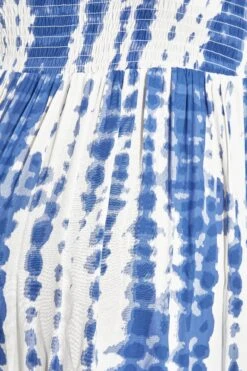 BUMP IT UP MATERNITY Curve Blue Tie Dye Shirred Dress -JOICY Clothing Shop 96ad3252 f983 43 158361 Z