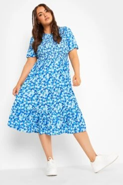 LIMITED COLLECTION Curve Blue Ditsy Print Shirred Midaxi Dress 9 LIMITED COLLECTION Curve Blue Ditsy Print Shirred Midaxi Dress -JOICY Clothing Shop aa65c805 f7be 42 215539 B1