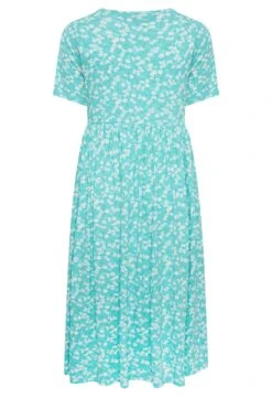 YOURS Curve Light Blue Floral Disty Print Smock Dress -JOICY Clothing Shop ba878cd5 c356 48 137387 Y