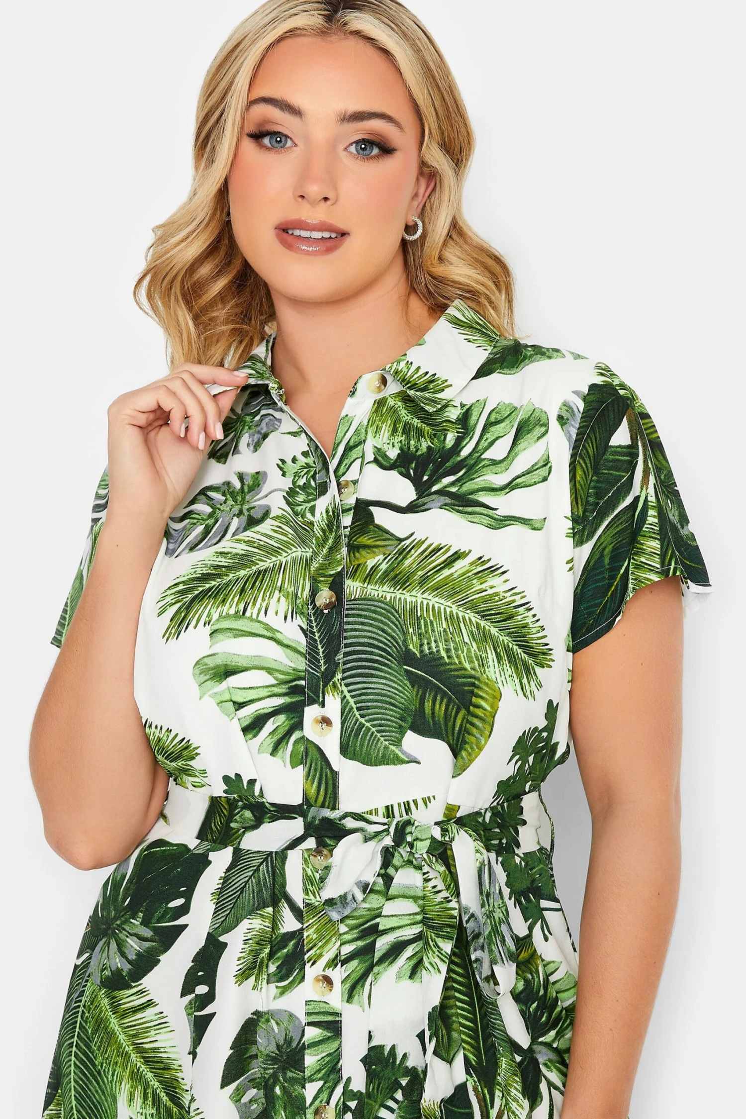 YOURS PETITE Curve Green Leaf Print Shirt Dress 3 YOURS PETITE Curve Green Leaf Print Shirt Dress - Image 3