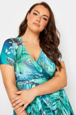 YOURS Curve Blue Leaf Print Wrap Neck Dress 8 YOURS Curve Blue Leaf Print Wrap Neck Dress -JOICY Clothing Shop c77fff8e 0539 40 302294 D