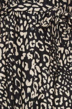 YOURS Curve Black Animal Print Split Hem Shirt Dress -JOICY Clothing Shop e12654a7 9dbe 42 302075 Z