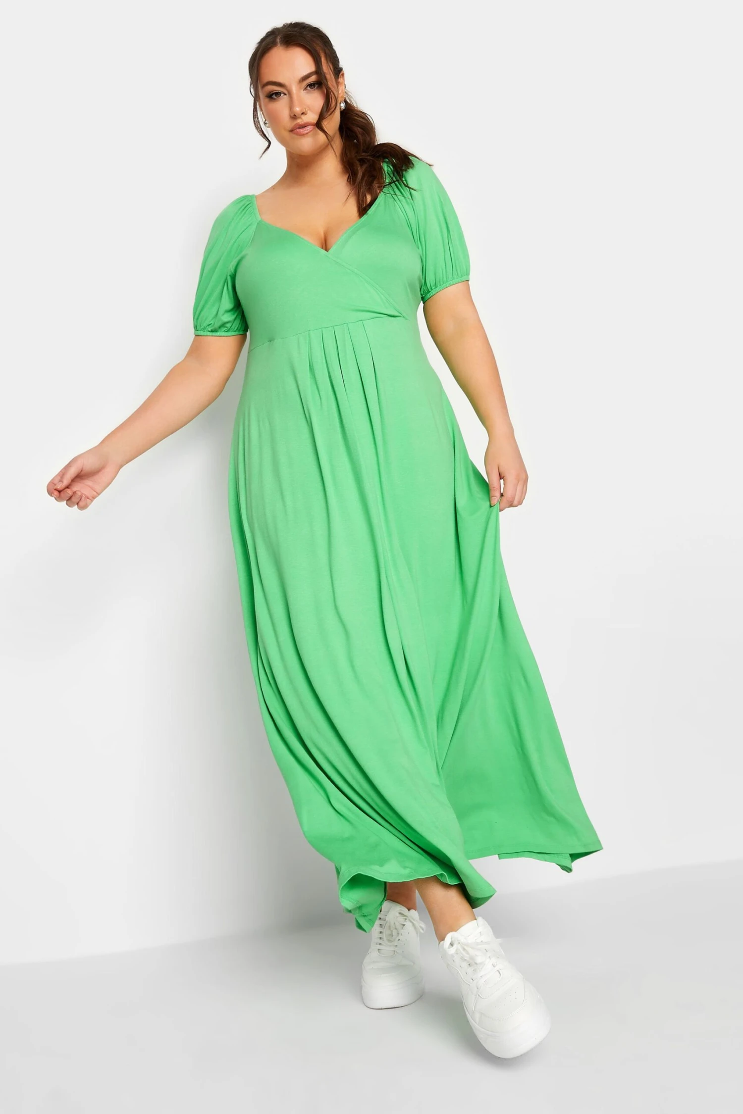 LIMITED COLLECTION Curve Green Wrap Maxi Dress 1 LIMITED COLLECTION Curve Green Wrap Maxi Dress