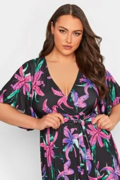 YOURS LONDON Curve Black Floral Print Wrap Dress -JOICY Clothing Shop f1d2c67b 7da2 46 162201 D