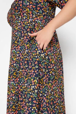LIMITED COLLECTION Curve Navy Blue Floral Tea Dress 8 LIMITED COLLECTION Curve Navy Blue Floral Tea Dress -JOICY Clothing Shop f72dc0c8 9436 4c 217021 D